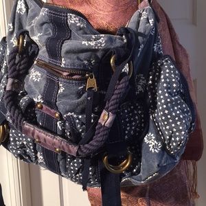 Awesome fun carry all!